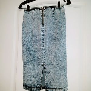ACID WASH JEAN SKIRT
